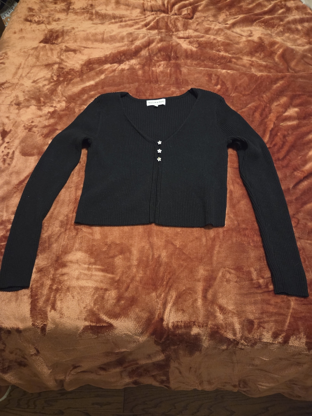 Black Ribbed V-Neck Cropped Cardigan - Unknown Brand